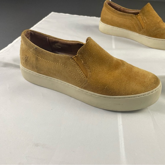 Frye Lena Women's Size 6.5M Slip On Sneaker Tan Suede Style 3470277-SNR - Picture 7 of 16